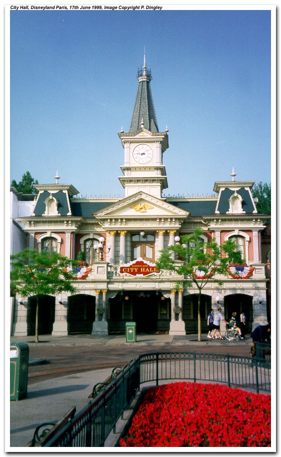 City Hall, Disneyland Paris