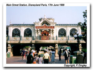Disneyland Paris Railroad, Main Street Station, Click for larger image